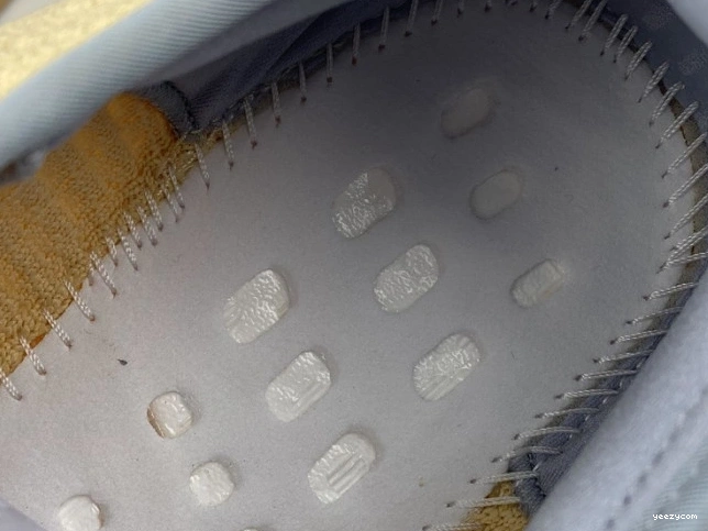 Boost V2 Linen 350 Adidas Yeezy FY5158 0830